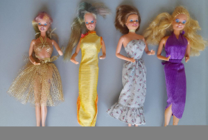 Barbie originali nr. 4 bambole, come da foto C- Altezza cm30