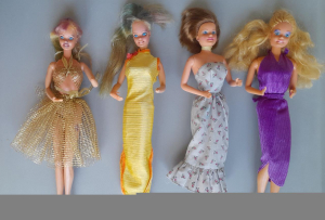 4 Barbie originali