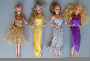 Barbie originali nr. 4 bambole, come da foto C-con difetti
