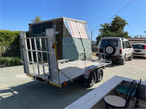Carrello-rimorchio auto