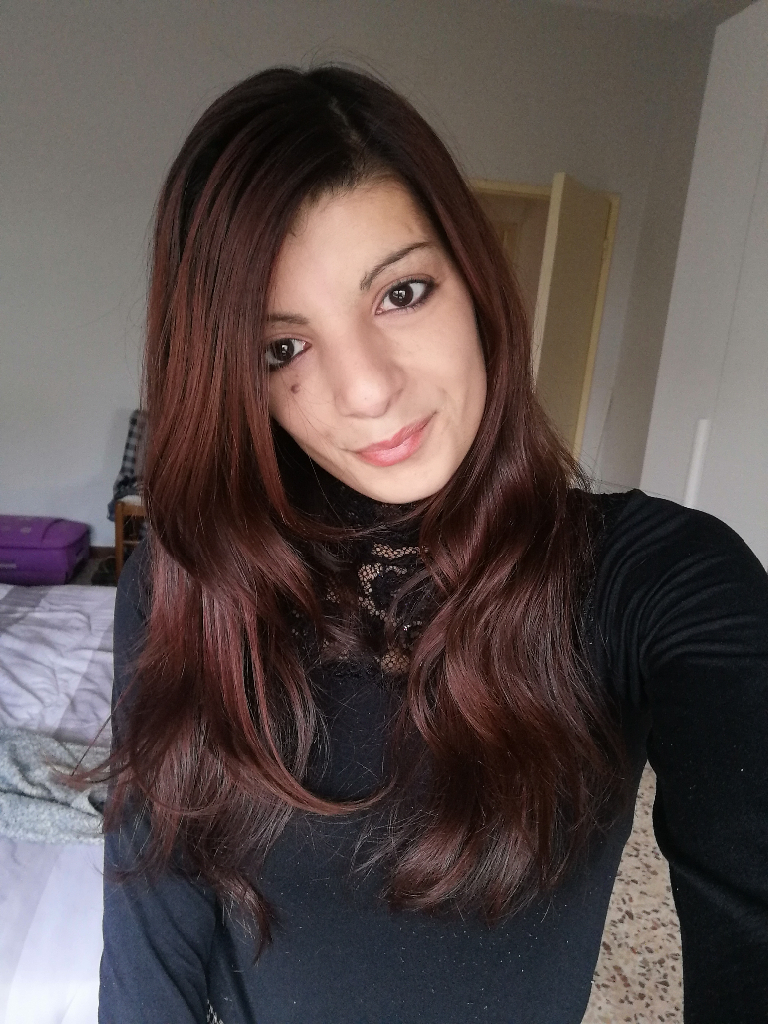 Annunci - Colf, Badanti, Baby sitter - Cerco urgentemente lavoro