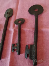 Chiavi del XVII secolo in ferro battuto a mano