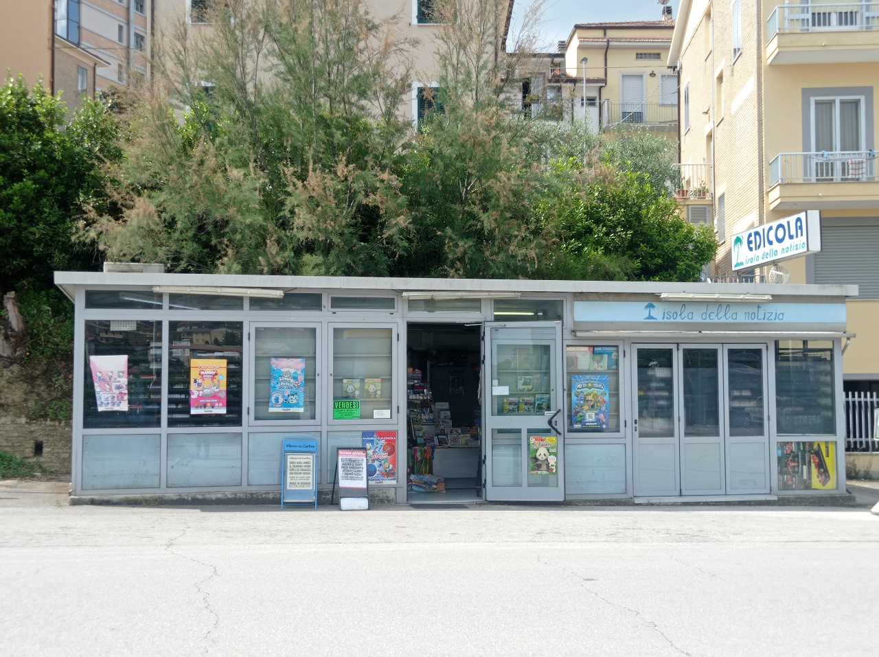 Annunci - Licenze e attività - FERMO (FM)