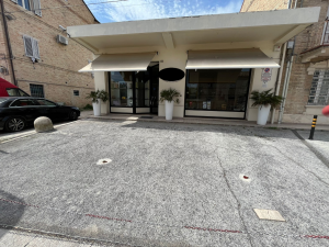 FERMO (FM)