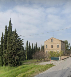FERMO (FM)