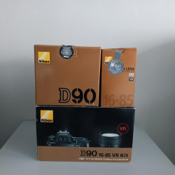 FOTOCAMERA NIKON D90+NIKKOR 16-85mm F3.5-5.6 ED VR