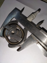 Frizione decespugliatore rasabordi