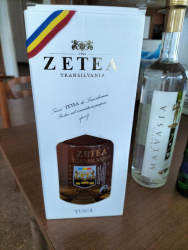 Grappa vodka Beluga liquori esteri