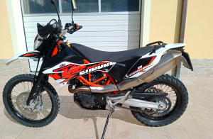KTM 690 ENDURO R