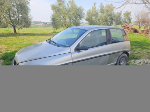 Lancia Y