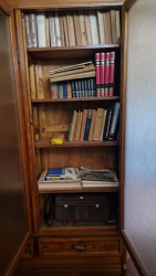 Libreria / armadio in legno