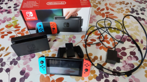 Nintendo Switch con Micro SD Samsung 64 Giga