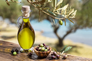 OLIO EXTRAVERGINE DI OLIVA – PRODUZIONE FAMILIARE ?
