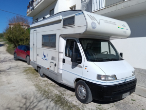 CAMPER MANSARDATO MOBILVETTA