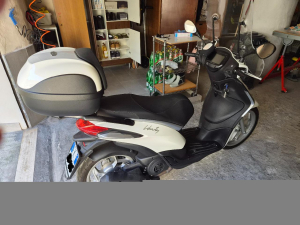 Piaggio Liberty 150 super accessoriato 2025