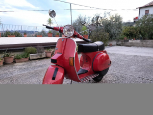 Piaggio Vespa PX 200 E - Arcobaleno