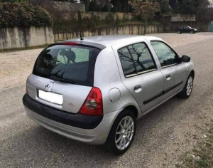 RENAULT CLIO II 1.5l DCI 85CV 5 PORTE A 800€