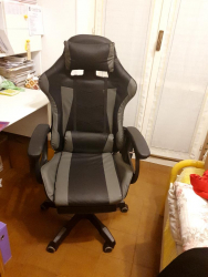 Sedia gaming come nuova