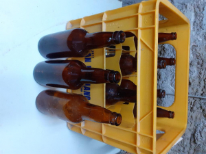 TAPPABOTTIGLIE A COLONNA A CORONA