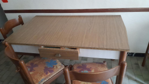 Tavolo con 6 sedie in vero legno, da cucina,come foto