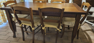tavolo e sedie in legno massello