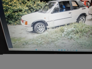 Tettuccio per un peogeut cabrio.