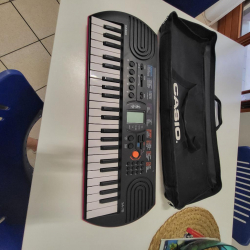 pianola casio SA-78A con custodia