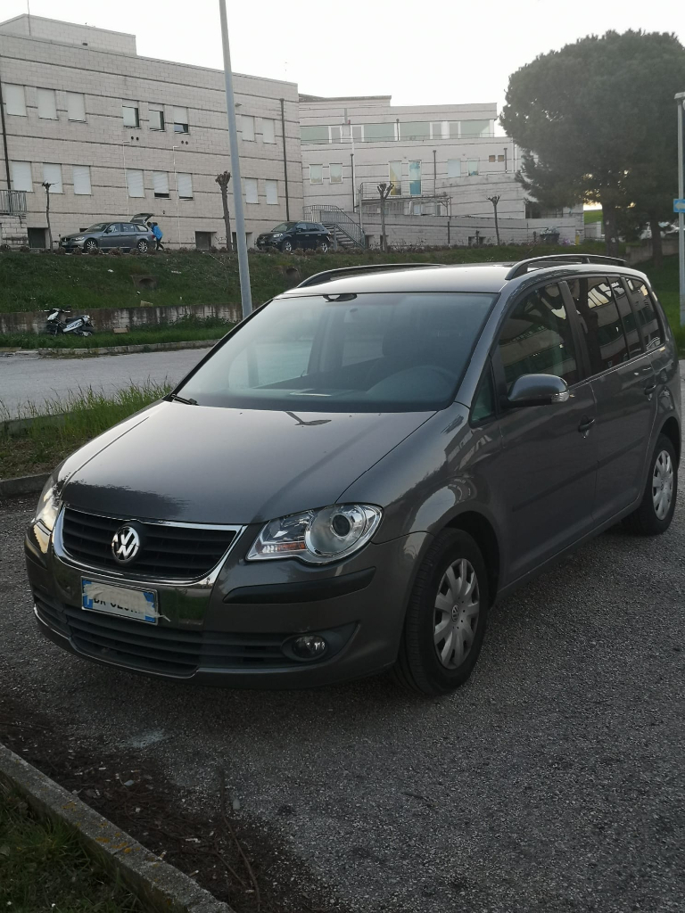 Volkswagen touran ecofuel